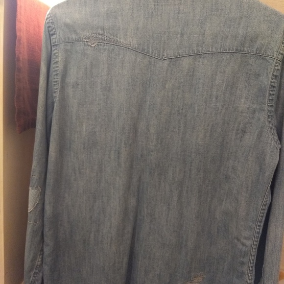 NWT Distressed Blue Jean Button Up - Picture 7 of 8